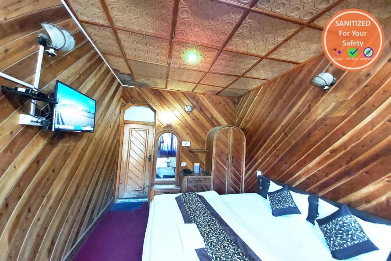 Goroomgo Luxury Stay Mall Road Nainital Exterior photo